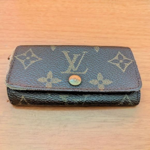 Louis Vuitton Monogram Key Holder/Wallet #1244💥PRICE DROP💥 - Picture 1 of 10